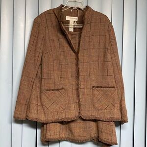 Sag Harbor Woman suit